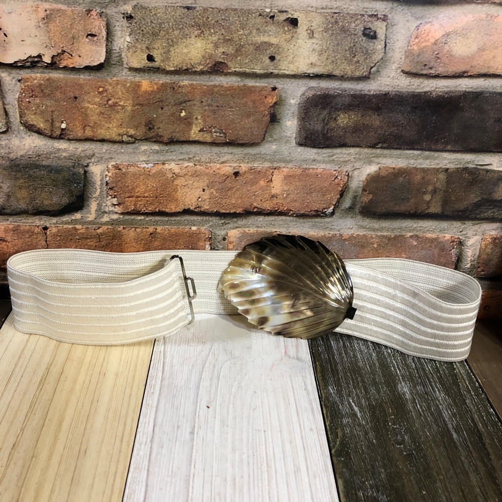 Elegant Fashion Elastic Belt, Leaf Clip26”X2” Wide